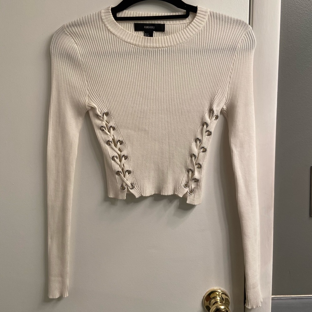 Forever 21 cropped lace up knit top